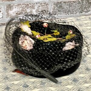 Vintage‎ Velvet Pillbox Hat Black w/ Floral, Feather, & net details top opens!